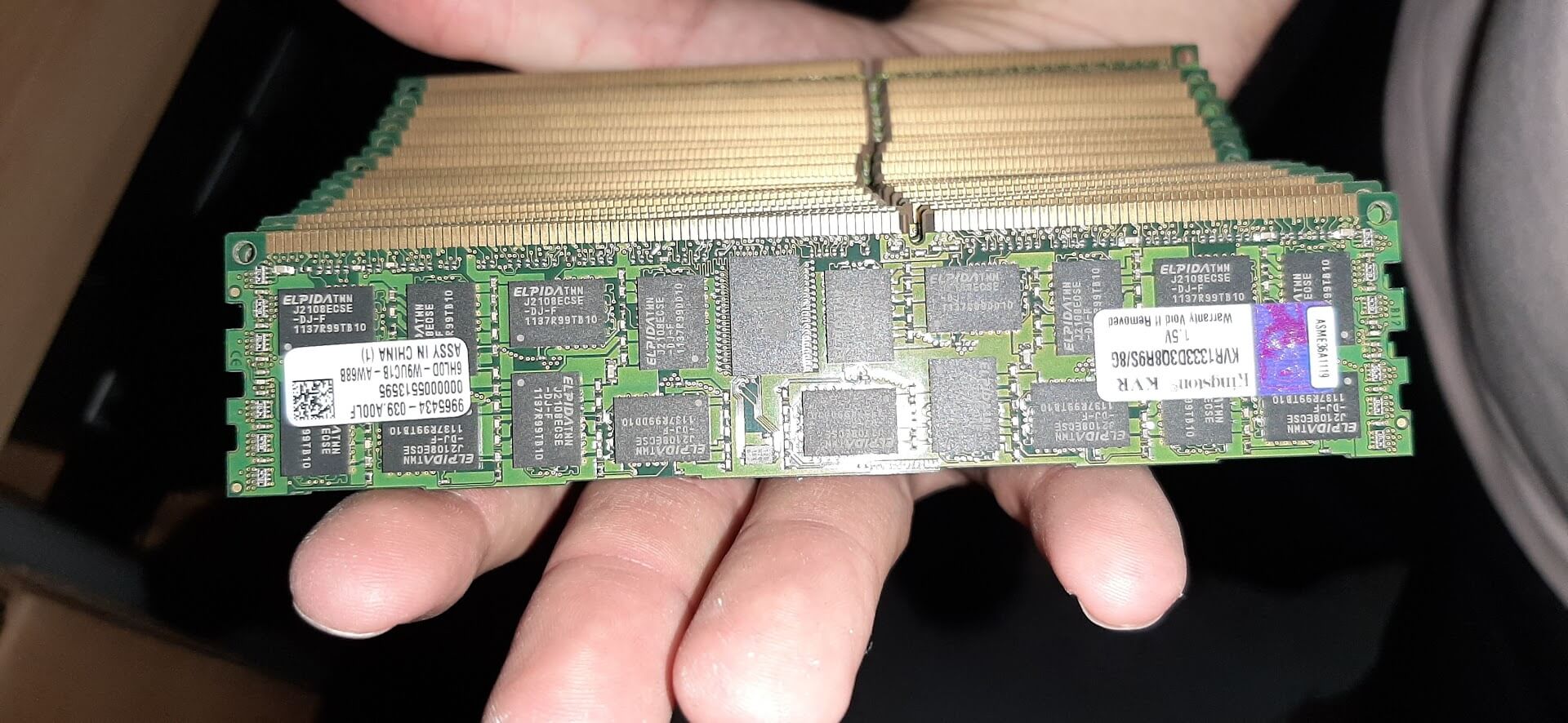 Gobs of DDR3
